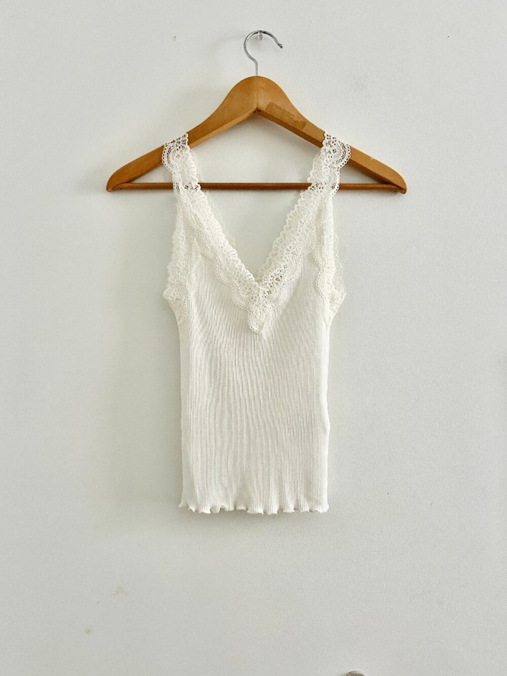 NWT Madewell Lace-Trim Ribbed V-Neck Tank in Winter White, Size XXS
